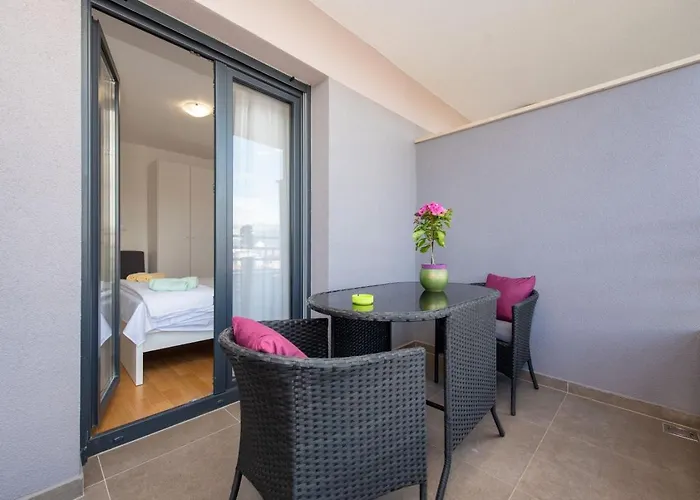 S'akvarel 3 - Private Garage Apartamento Split
